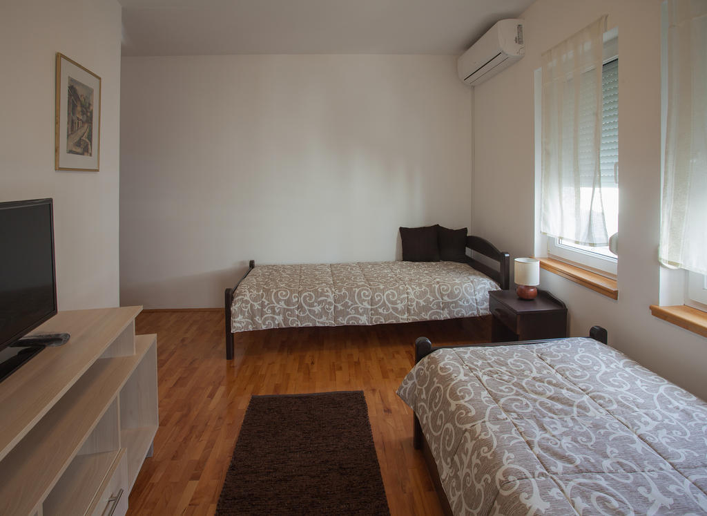 Guesthouse Rota Mostar Habitación foto